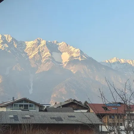 아파트 Heu Und Himmel Loft